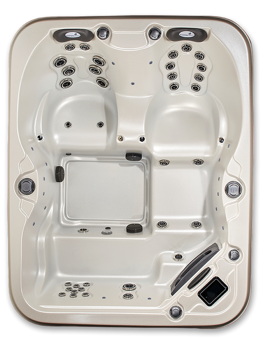 Quattro 4-Person Hot Tub with Lounger and Captain’s Chair